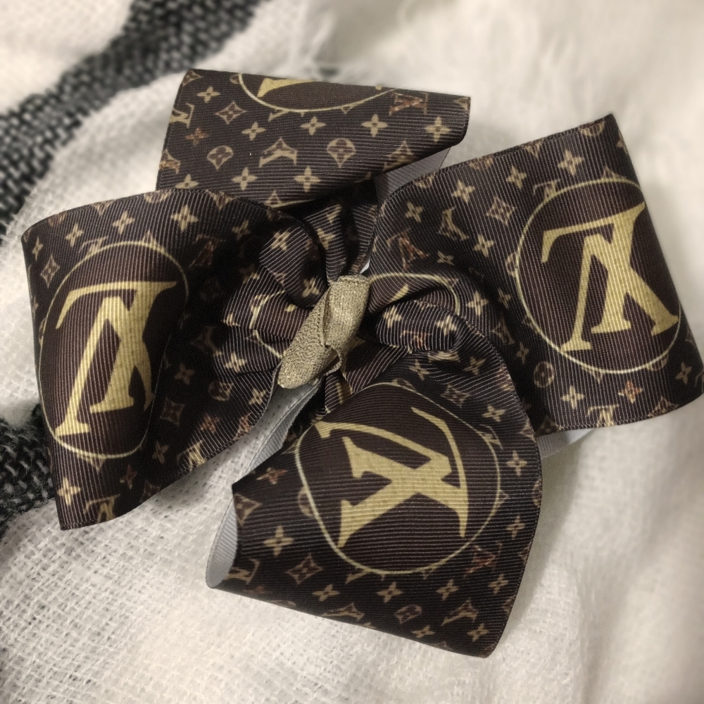 Hair bow